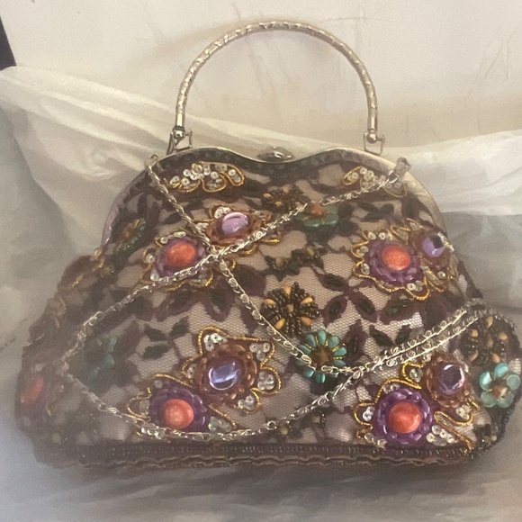 DESIGNED IN TOKYO ..   AIKO COLLECTION   BRAND NEW  FANCY PURSE  WITH STRAP - Picture 2 of 8